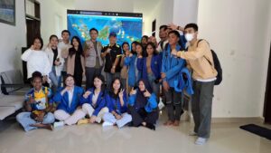 Mahasiswa Geografi Unima Pelajari Pengukuran Cuaca di Stasiun Meteorologi Maritim Bitung